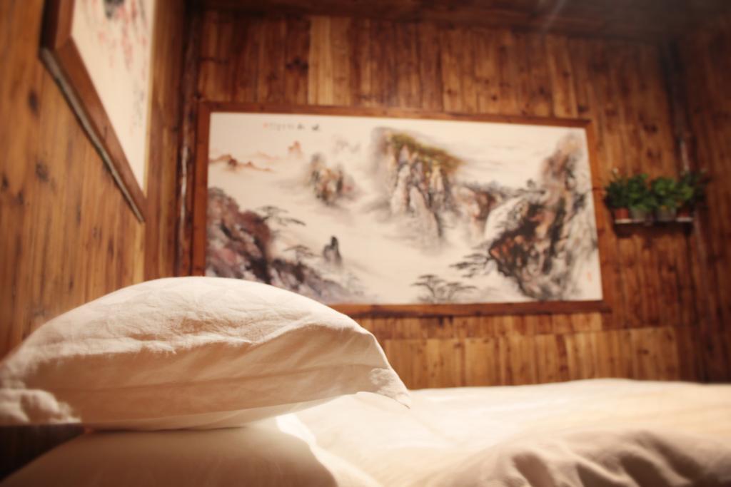 Old Street Courtyard Apartamento Montanhas Montanhas Huangshan Exterior foto
