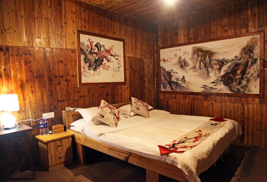 Old Street Courtyard Apartamento Montanhas Montanhas Huangshan Exterior foto